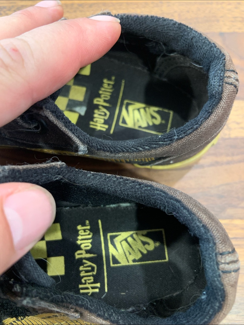 Harry Potter x Vans Old Skool V "Golden Snitch" toddler sneakers - Size 8